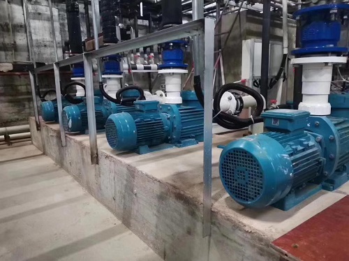 快猫在线免费观看机房